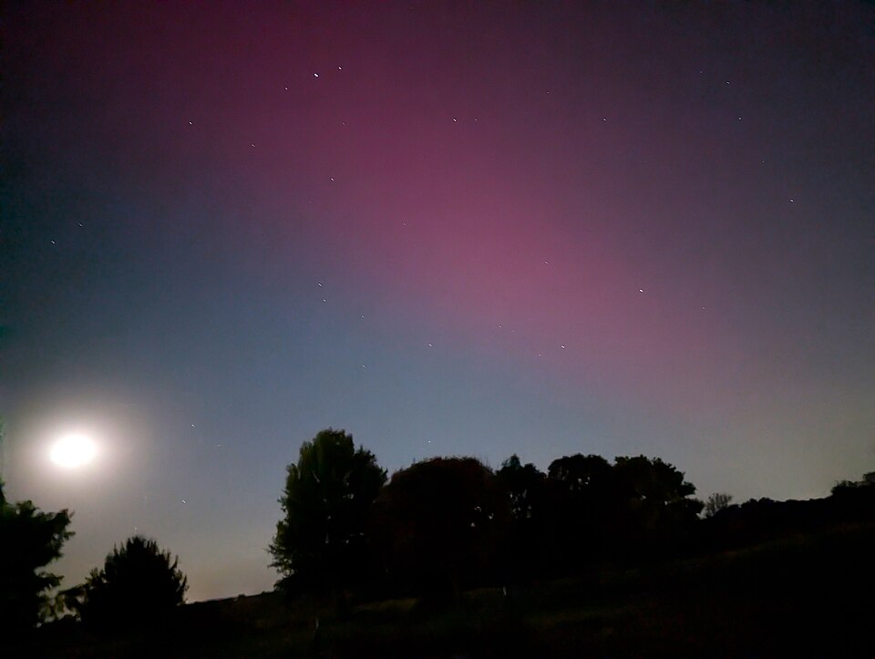 Aurora borealis over Illinois