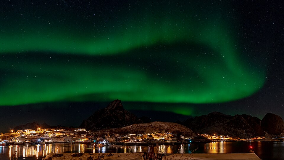 Aurora borealis over Reine