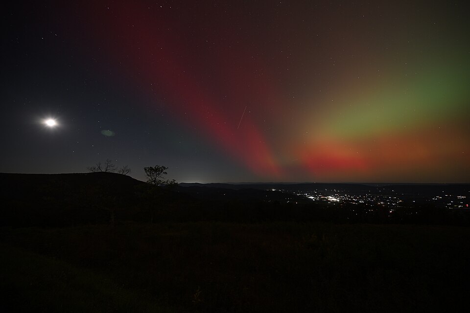 Aurora borealis over Virginia